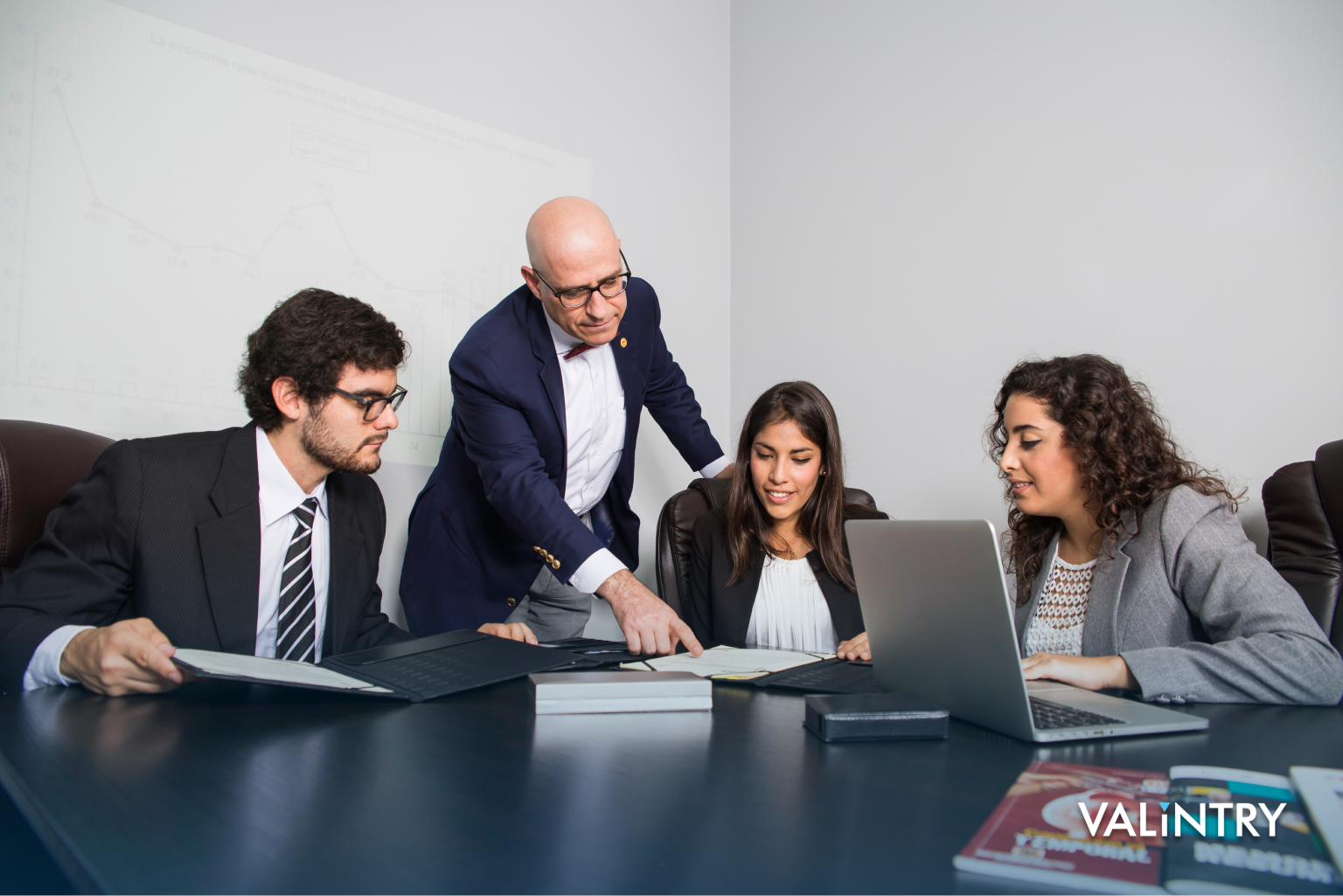 9 Benefits of Using an Outsourced Accounting Staffing Agency