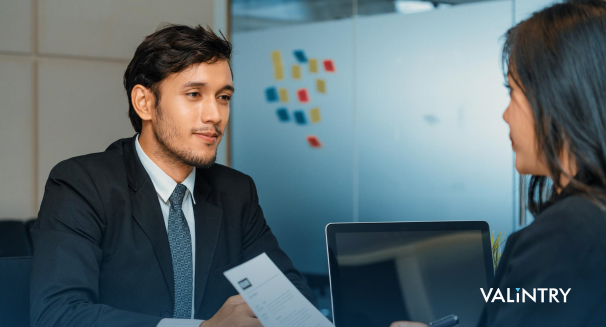 Most Common Data Analyst Interview Questions & Answers in 2024 Cover